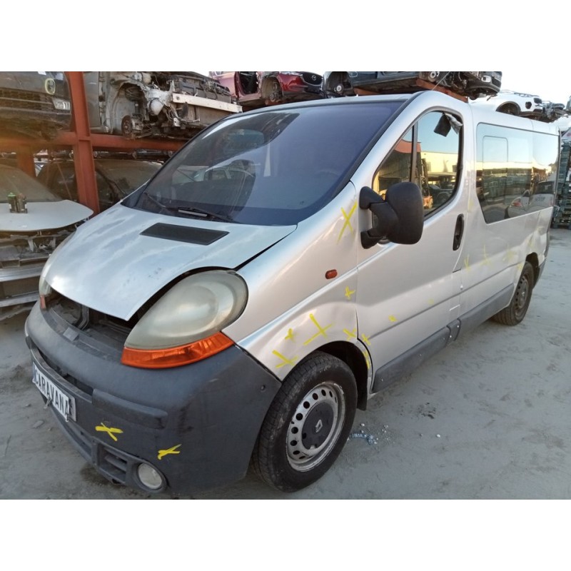 renault trafic combi (ab 4.01) del año 2004
