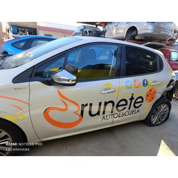 peugeot 208 del año 2017