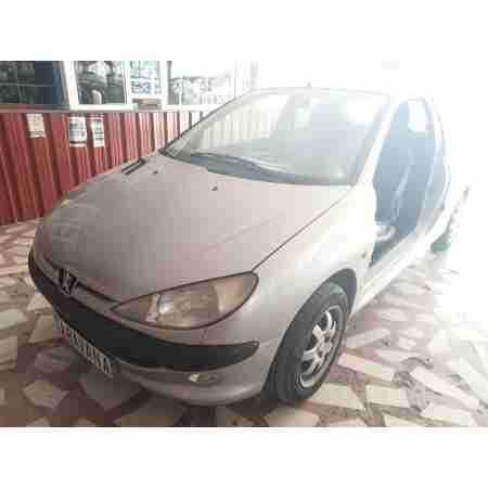 PEUGEOT 206 BERLINA