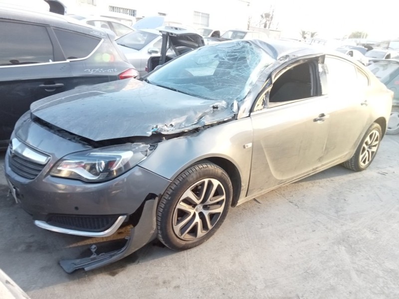 OPEL INSIGNIA BERLINA