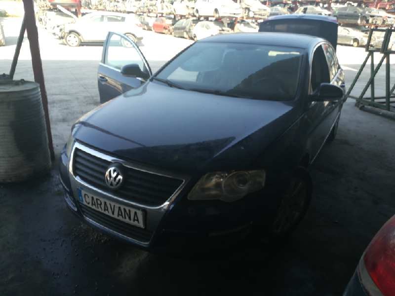 VOLKSWAGEN PASSAT BERLINA (3C2)