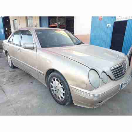 MERCEDES-BENZ CLASE E (W210) BERLINA DIESEL
