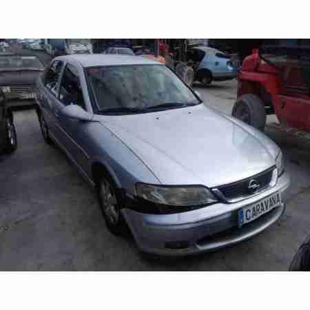 OPEL VECTRA B BERLINA
