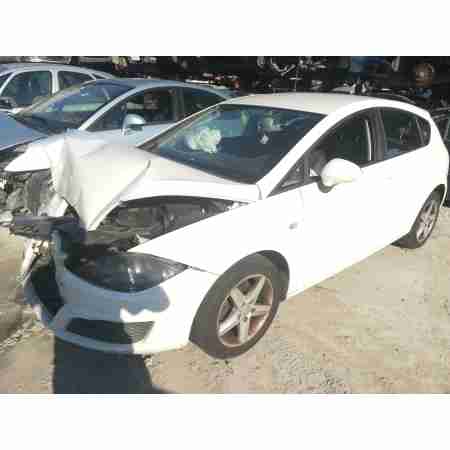SEAT LEON (1P1)
