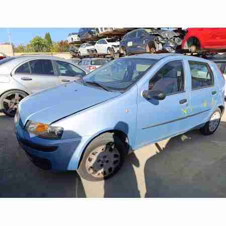 FIAT PUNTO BERLINA (188)