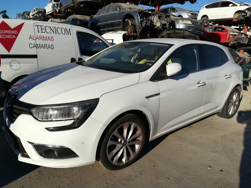 RENAULT MEGANE IV BERLINA 5P