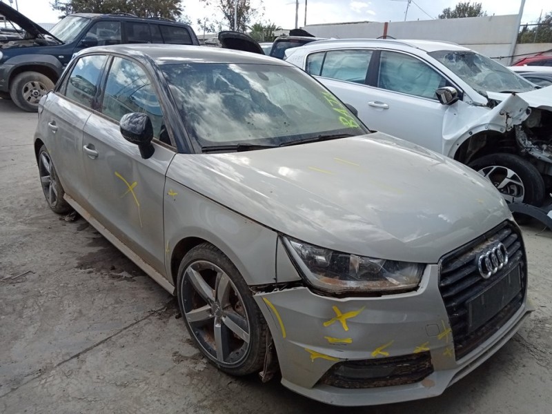 audi a1 sportback (8xf) del año 2017