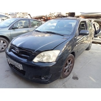 toyota corolla (e12) del año 2004