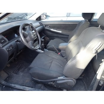 toyota corolla (e12) del año 2004