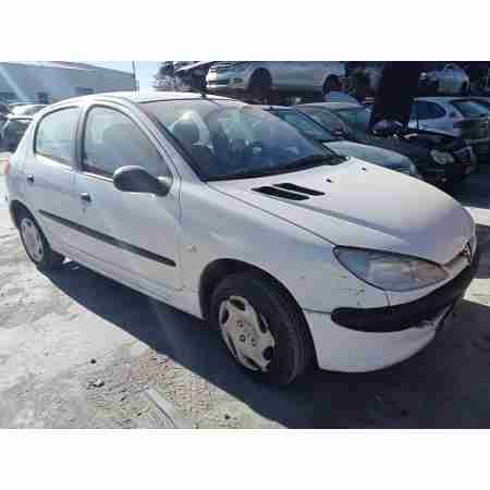 PEUGEOT 206 BERLINA