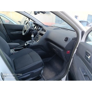 peugeot 5008 del año 2014