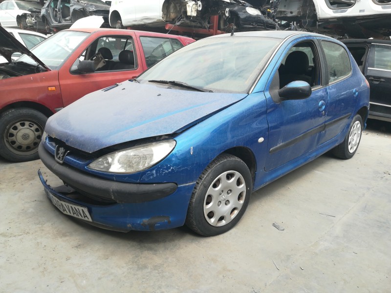 PEUGEOT 206 BERLINA