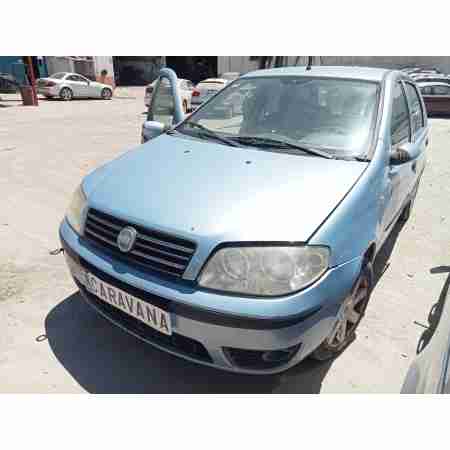 FIAT PUNTO BERLINA (188)