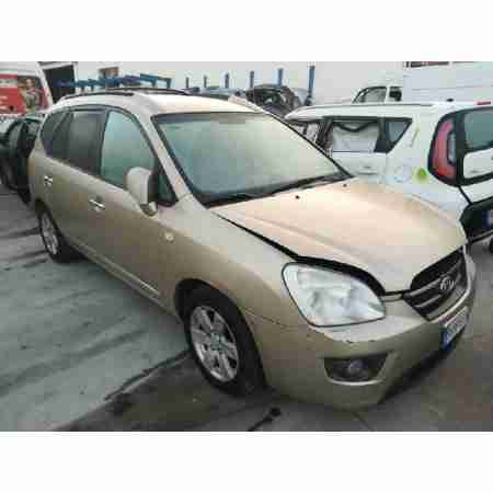 KIA CARENS (UN)