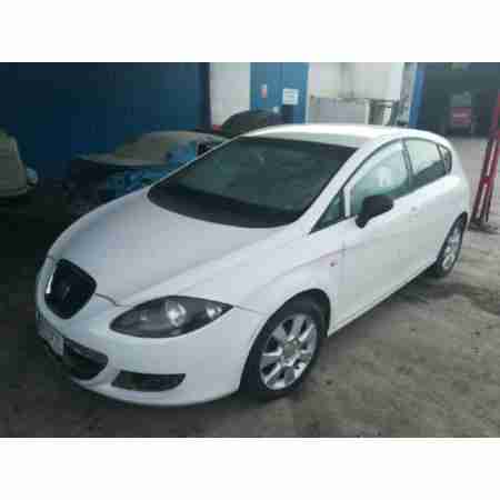 SEAT LEON (1P1)