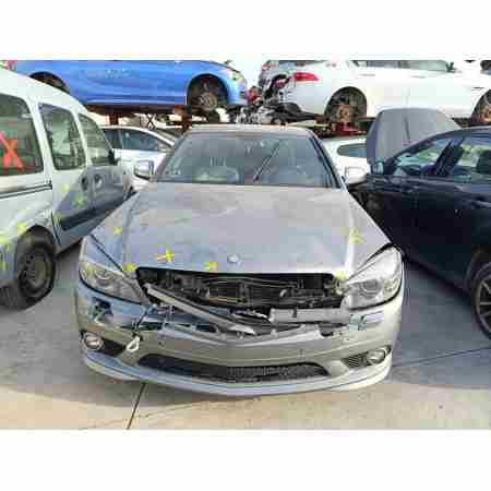 MERCEDES-BENZ CLASE C (W204) BERLINA