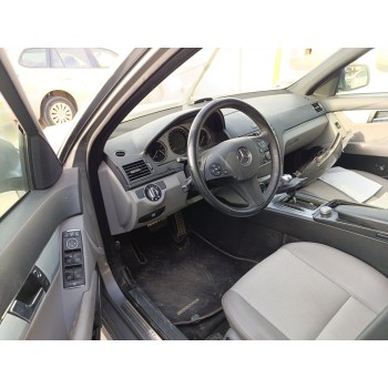 mercedes-benz clase c (w204) berlina del año 2007