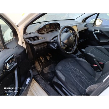 peugeot 208 del año 2013