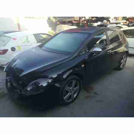 SEAT LEON (1P1)