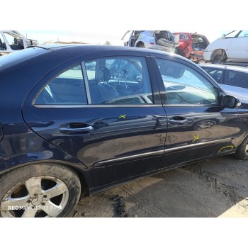 mercedes-benz clase e (w211) berlina del año 2002