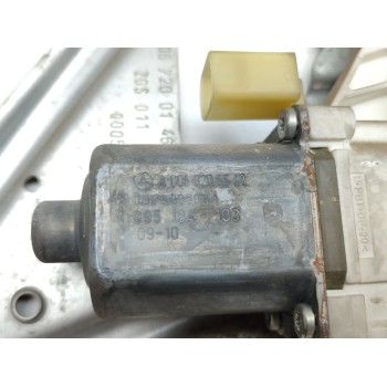 Recambio de elevalunas delantero derecho para volkswagen crafter caja cerrada caja cerrada 35 referencia OEM IAM A9067200146  