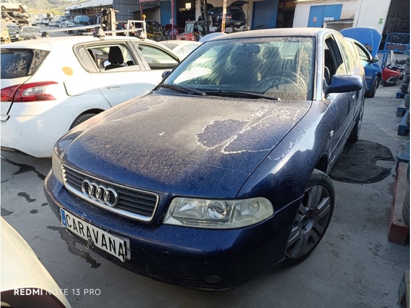 AUDI A4 BERLINA (B5)
