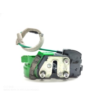 Recambio de cerradura puerta trasera derecha para hyundai i40 gls bluedrive / bluedrive referencia OEM IAM 814203Z000  