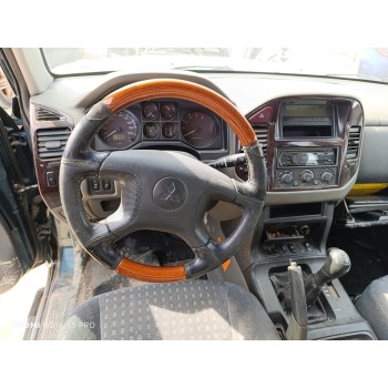 mitsubishi montero (v60/v70) del año 2000