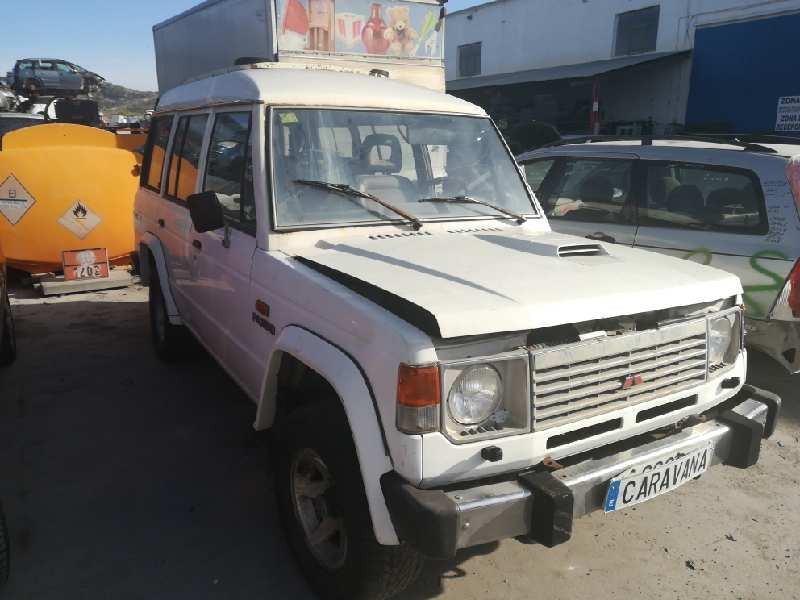 MITSUBISHI MONTERO (L040)