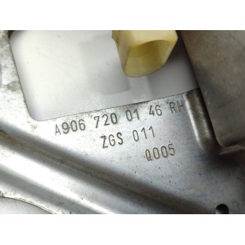 Recambio de elevalunas delantero derecho para volkswagen crafter caja cerrada caja cerrada 35 referencia OEM IAM A9067200146  