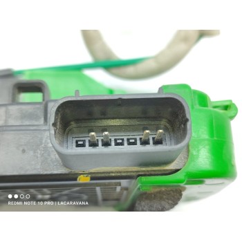 Recambio de cerradura puerta trasera derecha para hyundai i40 gls bluedrive / bluedrive referencia OEM IAM 814203Z000  