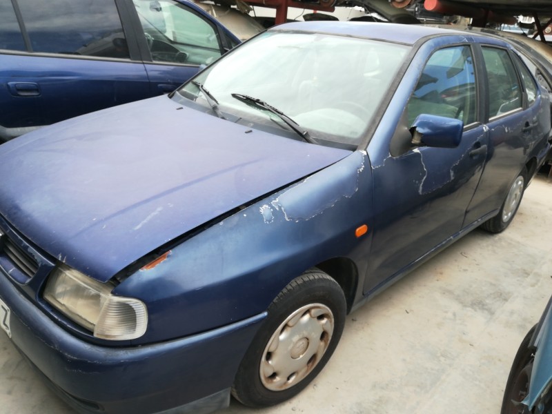 SEAT CORDOBA BERLINA (6K2)