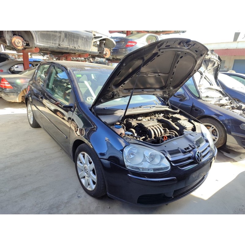 VOLKSWAGEN GOLF V BERLINA (1K1)