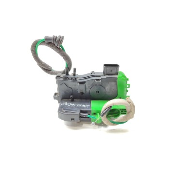 Recambio de cerradura puerta trasera izquierda para hyundai i40 gls bluedrive / bluedrive referencia OEM IAM 814103Z000  