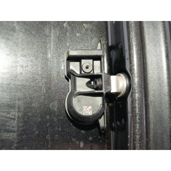 Recambio de llanta para toyota yaris cross hybrid awd-i premiere edition referencia OEM IAM 426110DK80  