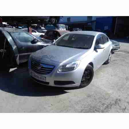 OPEL INSIGNIA BERLINA
