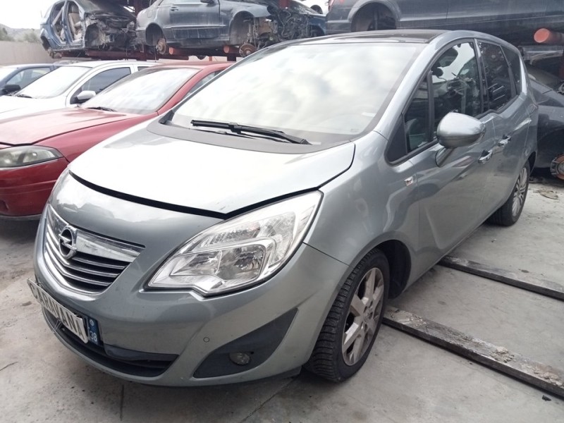 opel meriva b del año 2011