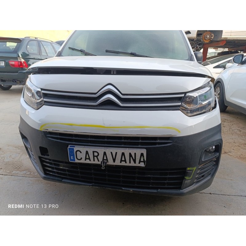 Recambio de paragolpes delantero para citroën berlingo furgón contrlol m referencia OEM IAM 9816765680  