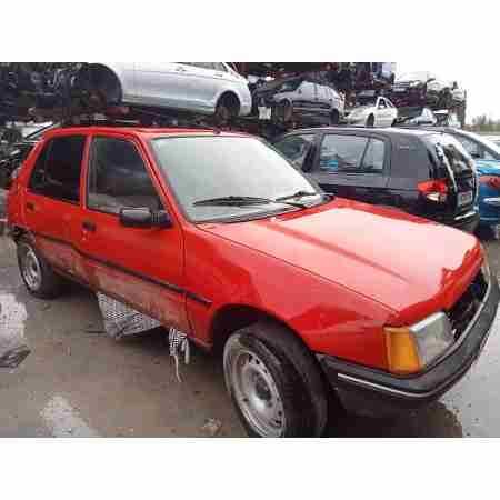 PEUGEOT 205 BERLINA