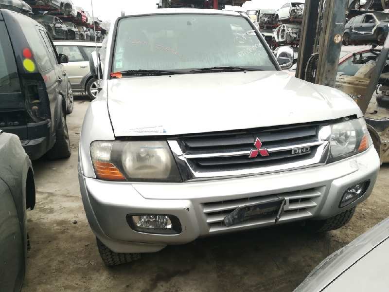 mitsubishi montero (v60/v70) del año 2001