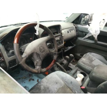 mitsubishi montero (v60/v70) del año 2001