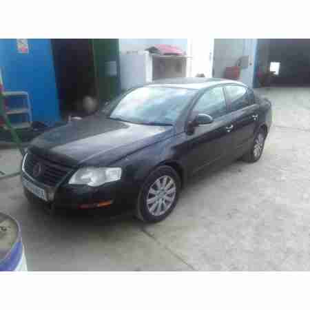 VOLKSWAGEN PASSAT BERLINA (3C2)