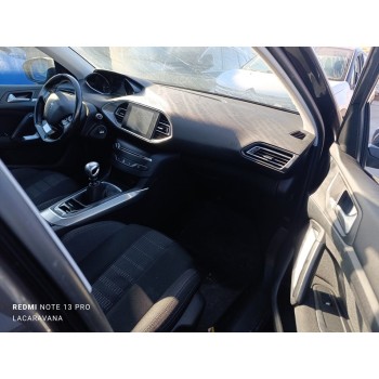 peugeot 308 del año 2015