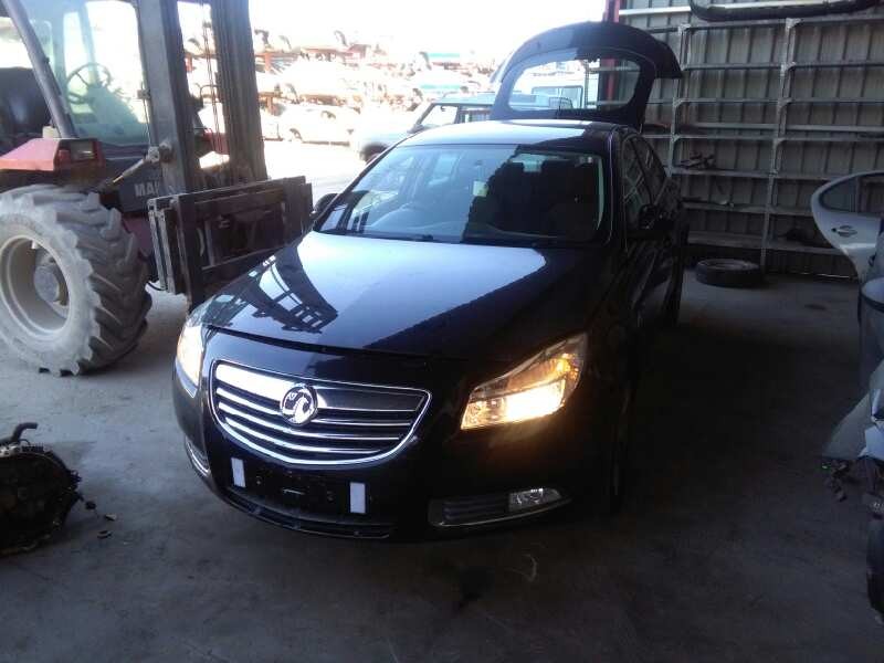 OPEL INSIGNIA BERLINA