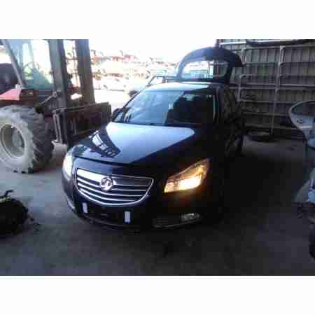 OPEL INSIGNIA BERLINA