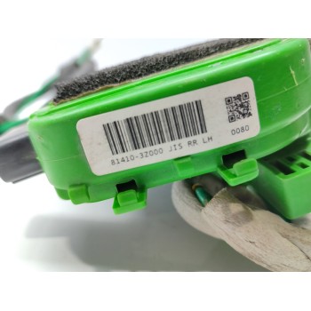 Recambio de cerradura puerta trasera izquierda para hyundai i40 gls bluedrive / bluedrive referencia OEM IAM 814103Z000  