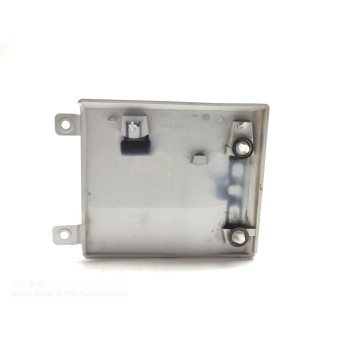 Recambio de moldura para opel vivaro b kasten/combi furgón l1h1 2.9t expression referencia OEM IAM 93457386  