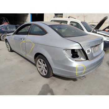 mercedes-benz clase c (w204) coupe del año 2013