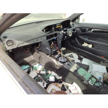 mercedes-benz clase c (w204) coupe del año 2013