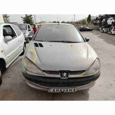 PEUGEOT 206 BERLINA
